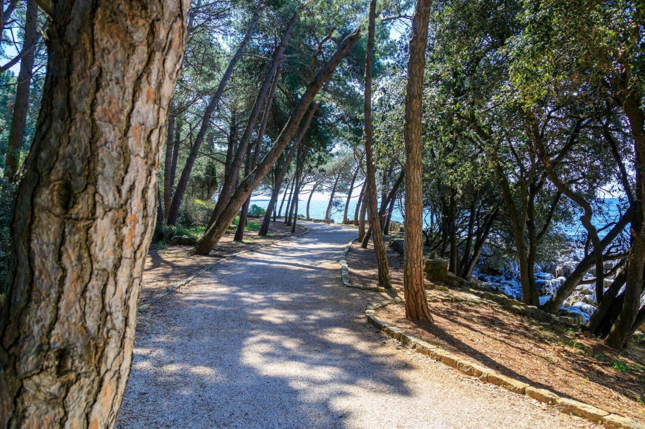 Cuvi Beach Apartments Rovinj Exterior foto
