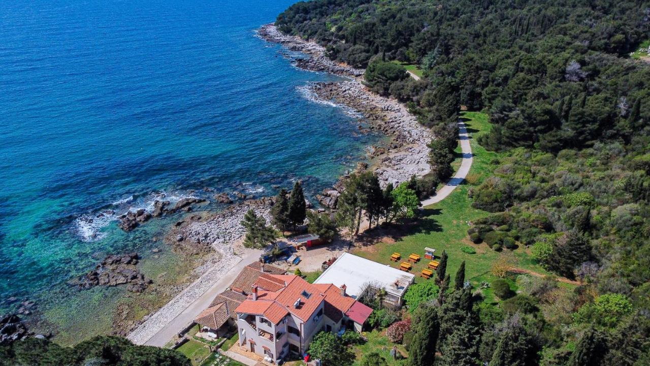 Cuvi Beach Apartments Rovinj Exterior foto