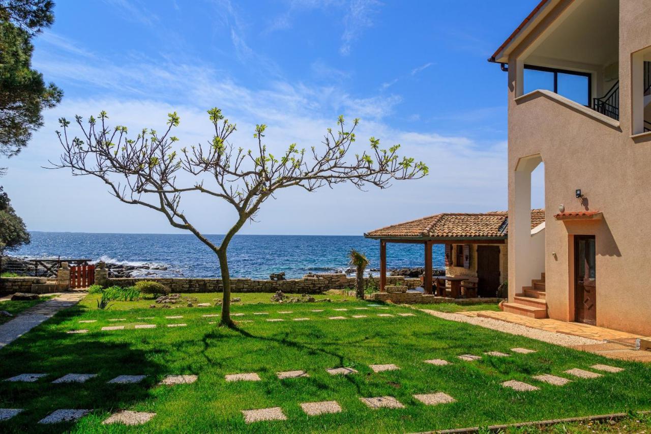 Cuvi Beach Apartments Rovinj Exterior foto