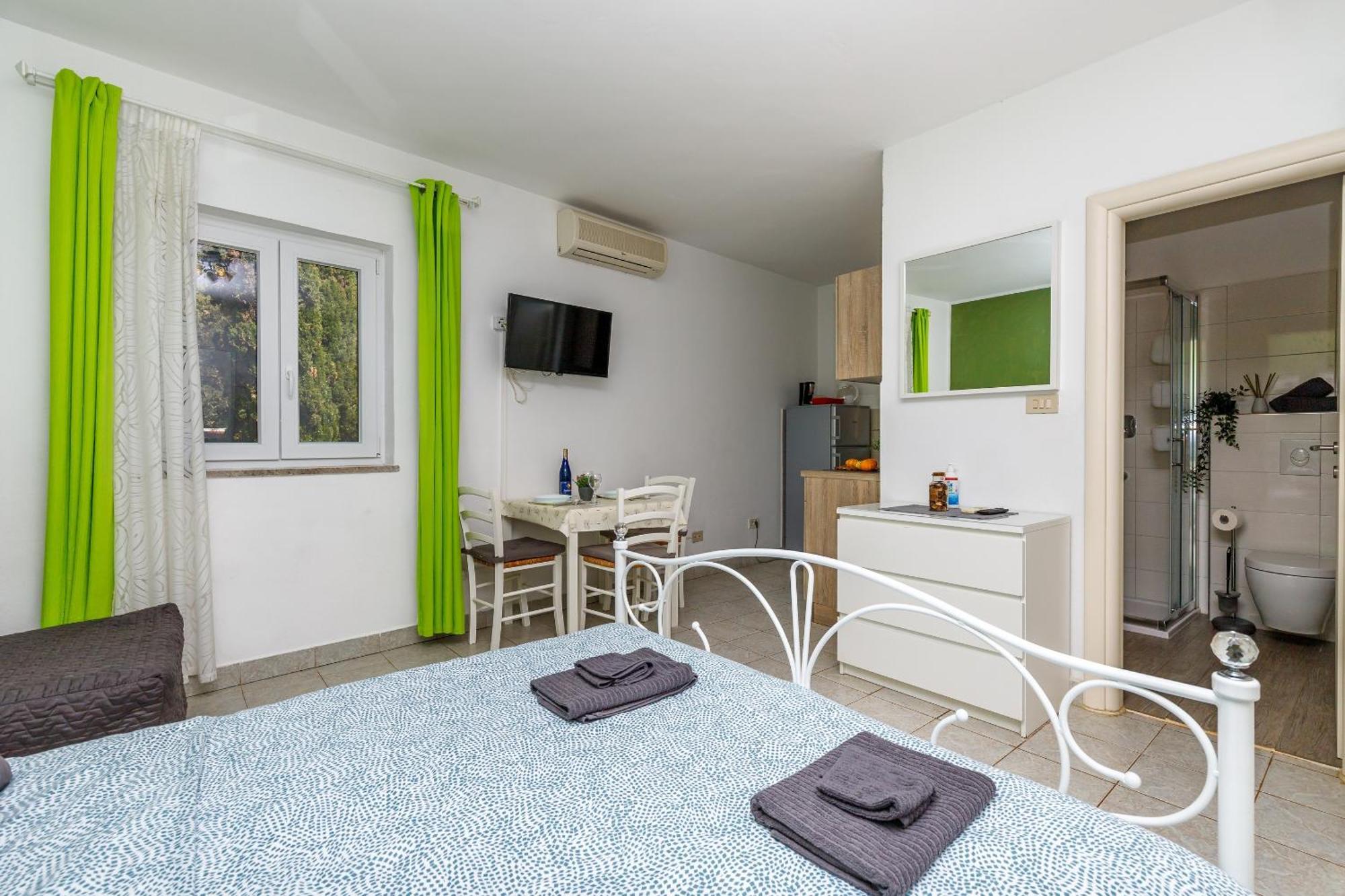 Cuvi Beach Apartments Rovinj Zimmer foto